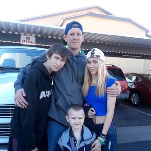 Meet your Posher, Neil